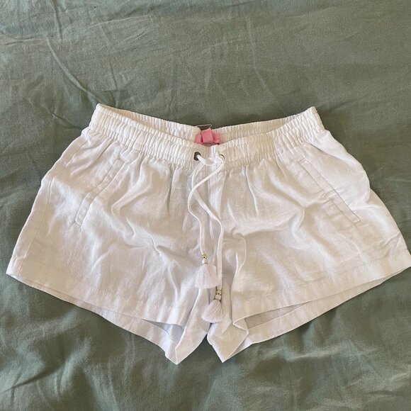 NWT Lilly Pulitzer Linen Beach Shorts in Resort White - Size S - RARE FIND - Picture 1 of 4